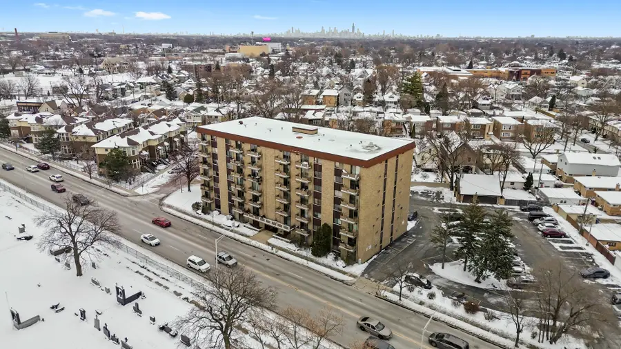 850 Des Plaines Avenue #207, Forest Park, IL 60130 - Image #3