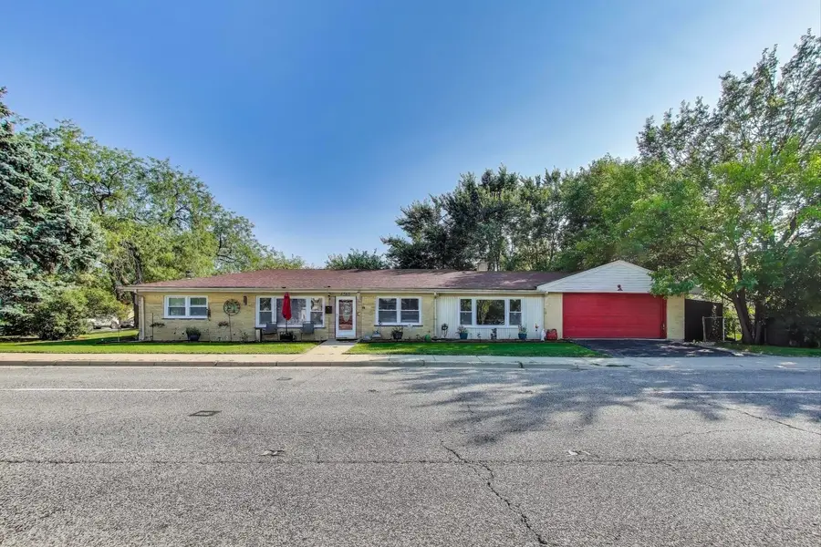 8760 N Oketo Avenue, Niles, IL 60714 - Image #2