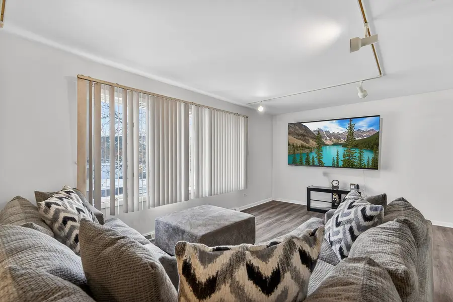 8834 Plainfield Road, Brookfield, IL 60513 - Image #2