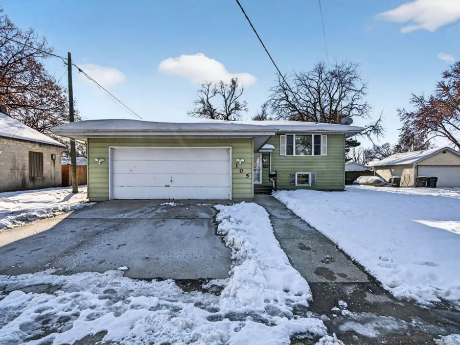 105 W Oak Street, Coal City, IL 60416 - Image #3