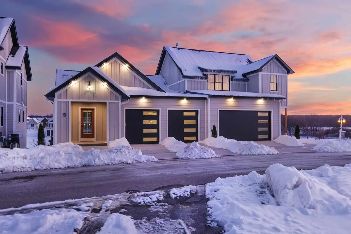 5 Beech Tree Place, Ottawa, IL 61350 - Image #1