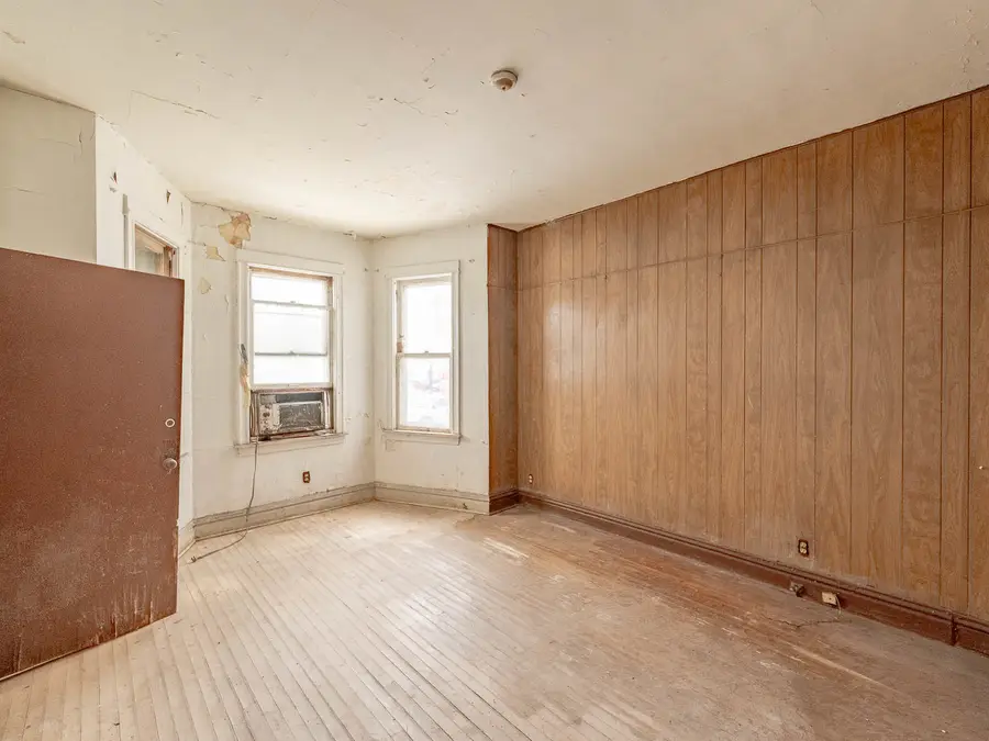 5003 W 31st Street, Cicero, IL 60804 - Image #2