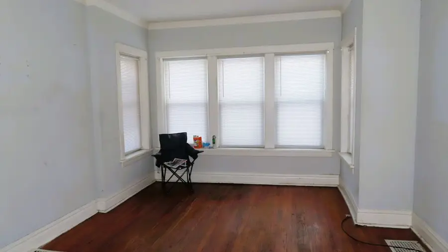 7550 S Calumet Avenue, Chicago, IL 60619 - Image #3