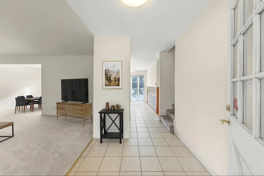 1308 Stonegate Road, Naperville, IL 60540 - Image #2