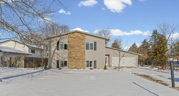 702 Devonshire Drive, Champaign, IL 61820