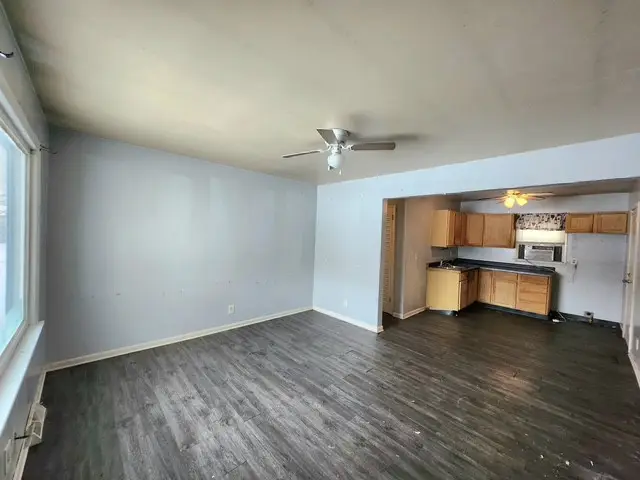 3326 Montrose Avenue, Rockford, IL 61101 - Image #2