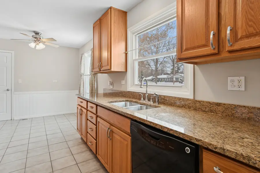 1902 N Washington Street, Wheaton, IL 60187 - Image #3