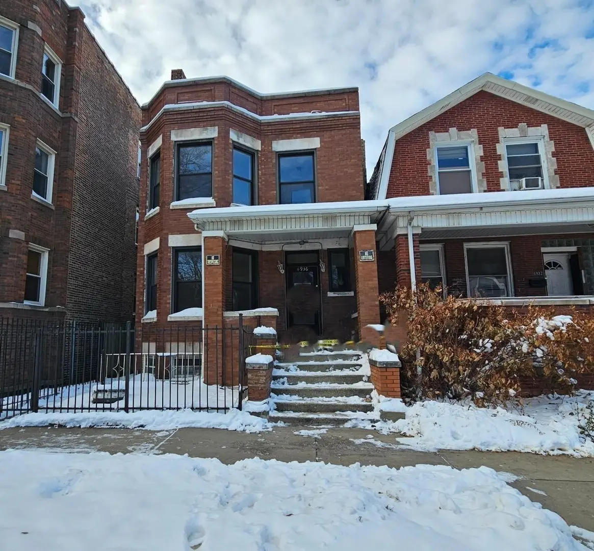6936 S Dorchester Avenue, Chicago, IL 60637 - Image #1