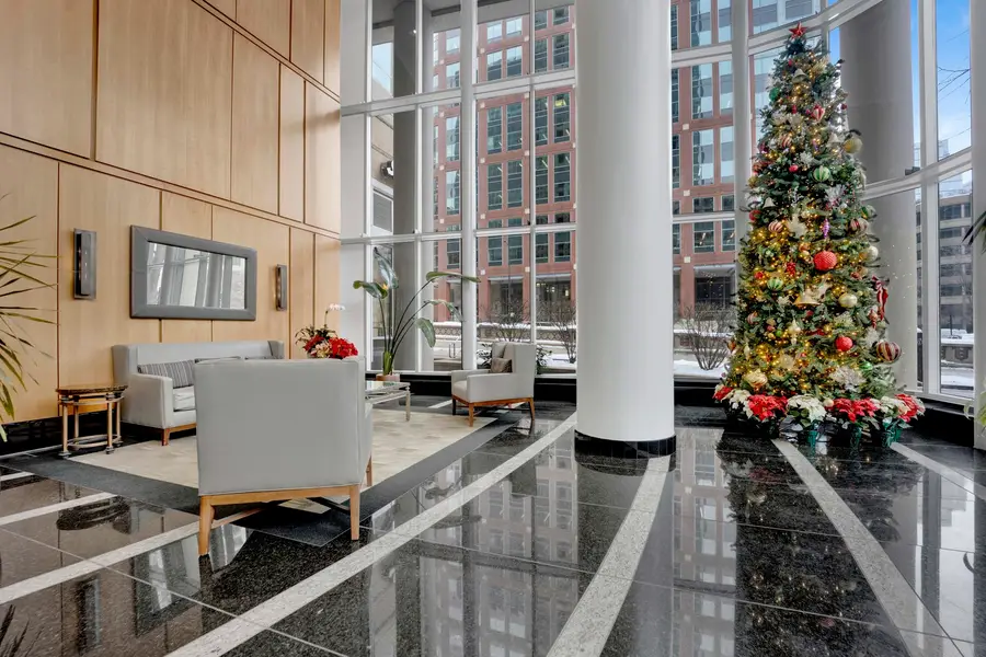 345 N Lasalle Drive #1804, Chicago, IL 60654 - Image #2
