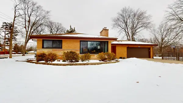 142 W Chicago Avenue, Downers Grove, IL 60515