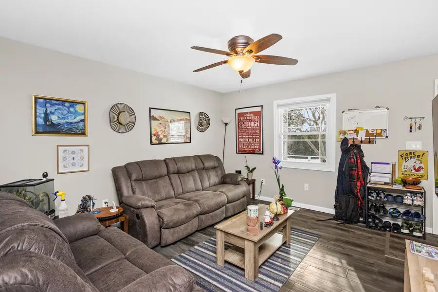 Address Withheld By Seller, Chebanse, IL 60922 - Image #2