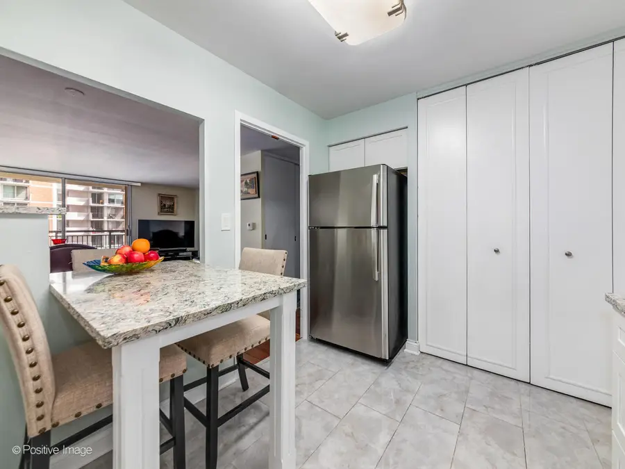 6007 N Sheridan Road #14D, Chicago, IL 60660 - #3