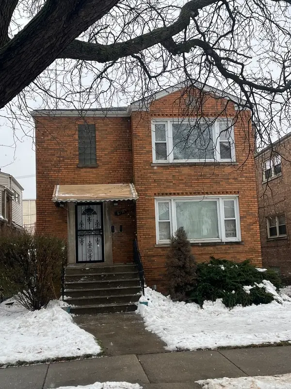 8751 S Blackstone Avenue, Chicago, IL 60619
