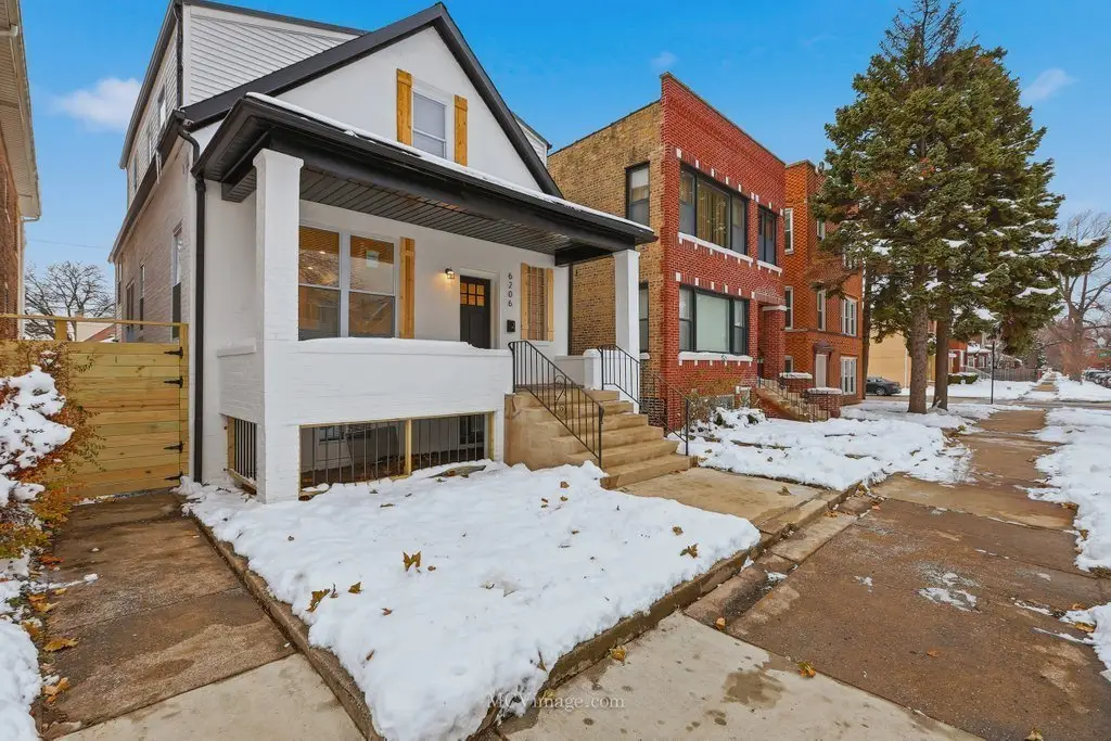 6206 S Kolin Avenue, Chicago, IL 60629 - Image #1