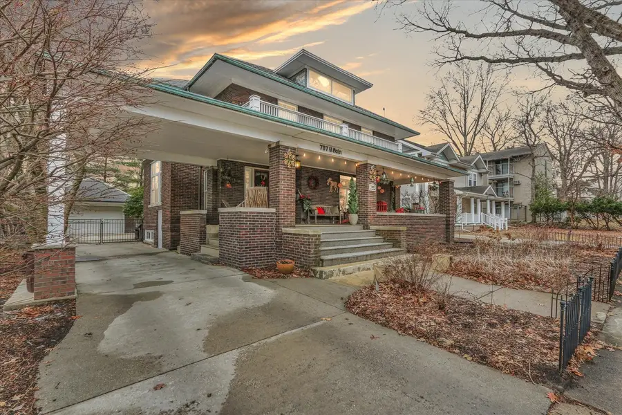 707 W Main Street, Urbana, IL 61801 - #3