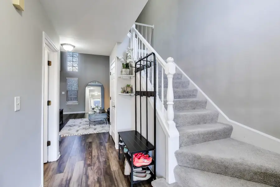 641 Kingsbridge Drive, Carol Stream, IL 60188 - Image #3