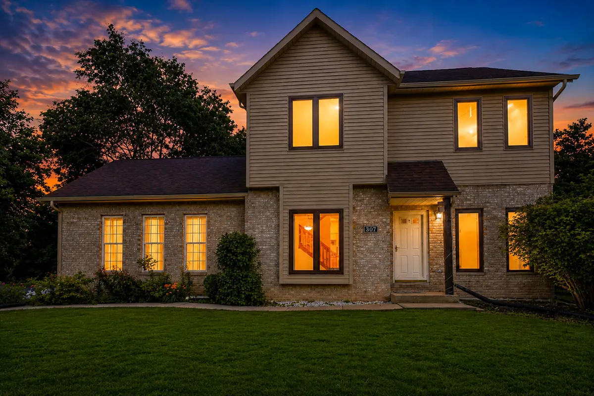 307 Blackstone Avenue, Willow Springs, IL 60480 - #1
