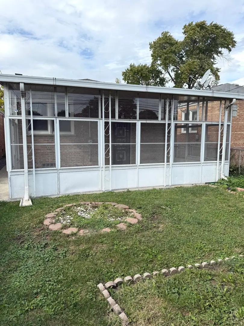 9741 S Lowe Avenue, Chicago, IL 60628 - Image #3