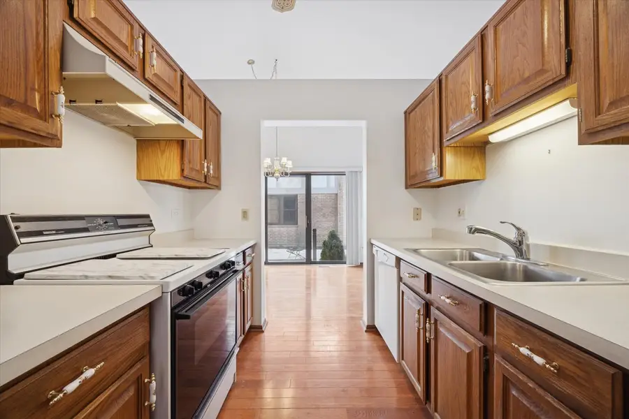 3033 Ashton Court, Westchester, IL 60154 - Image #3