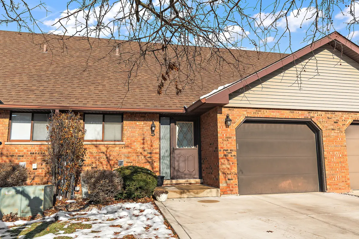 1906 Heatherway Lane #5, New Lenox, IL 60451 - Image #1