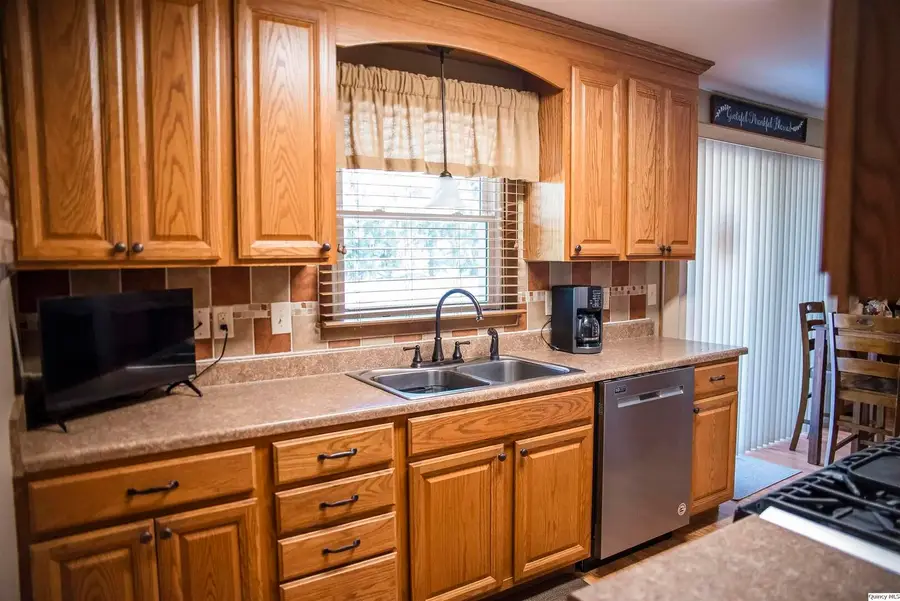 1421 S 27th, Quincy, IL 62301 - Image #3