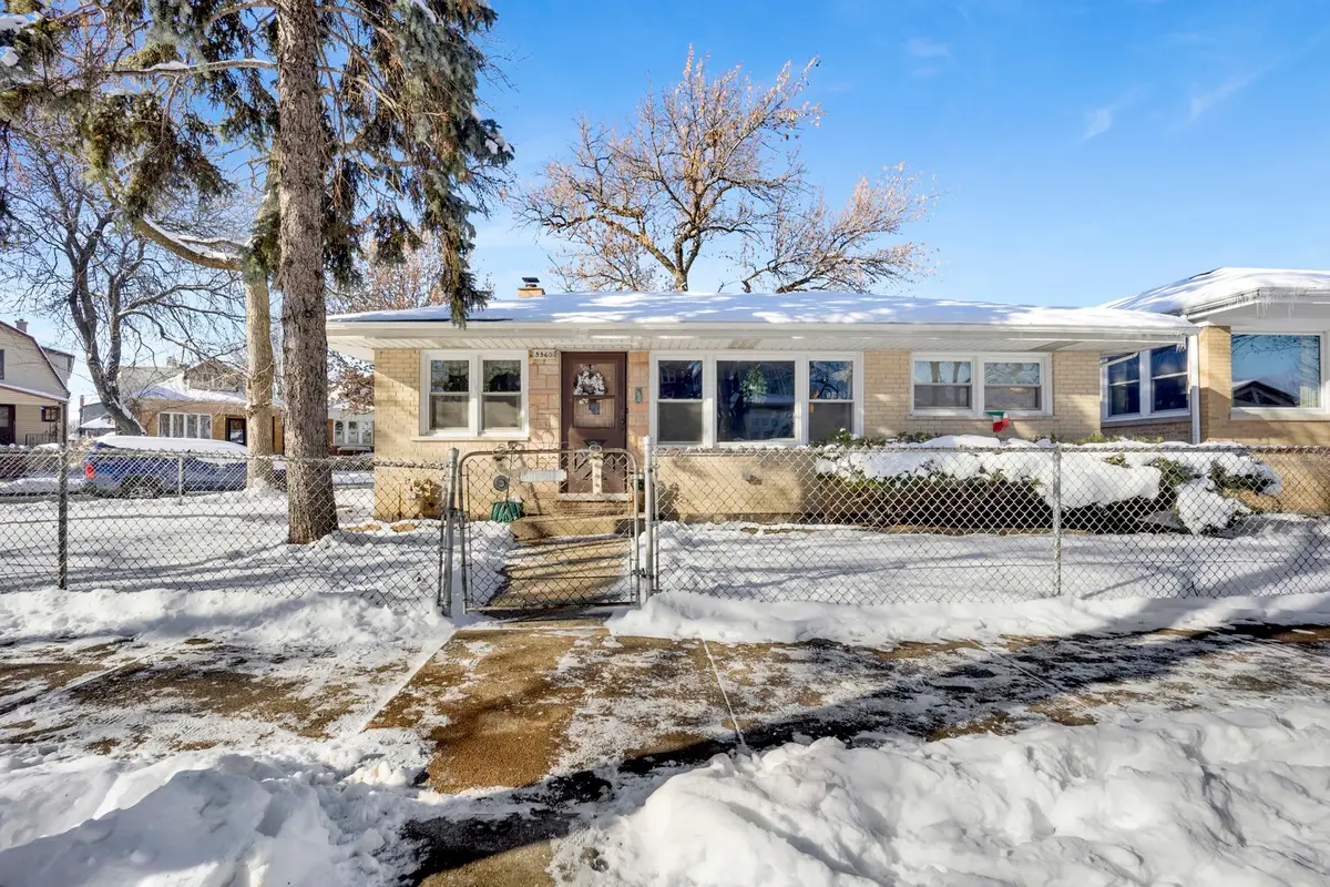 5360 N Lynch Avenue, Chicago, IL 60630 - Image #1