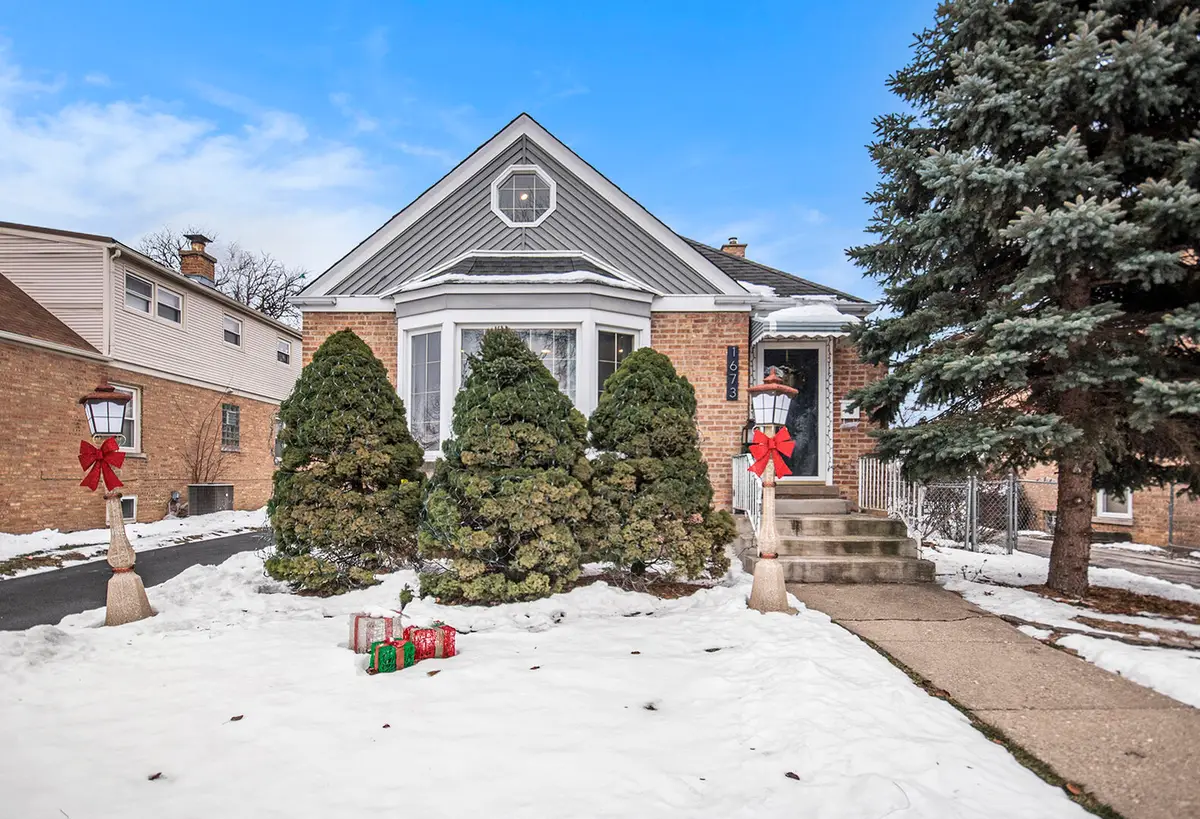 1673 Spruce Avenue, Des Plaines, IL 60018 - Image #1