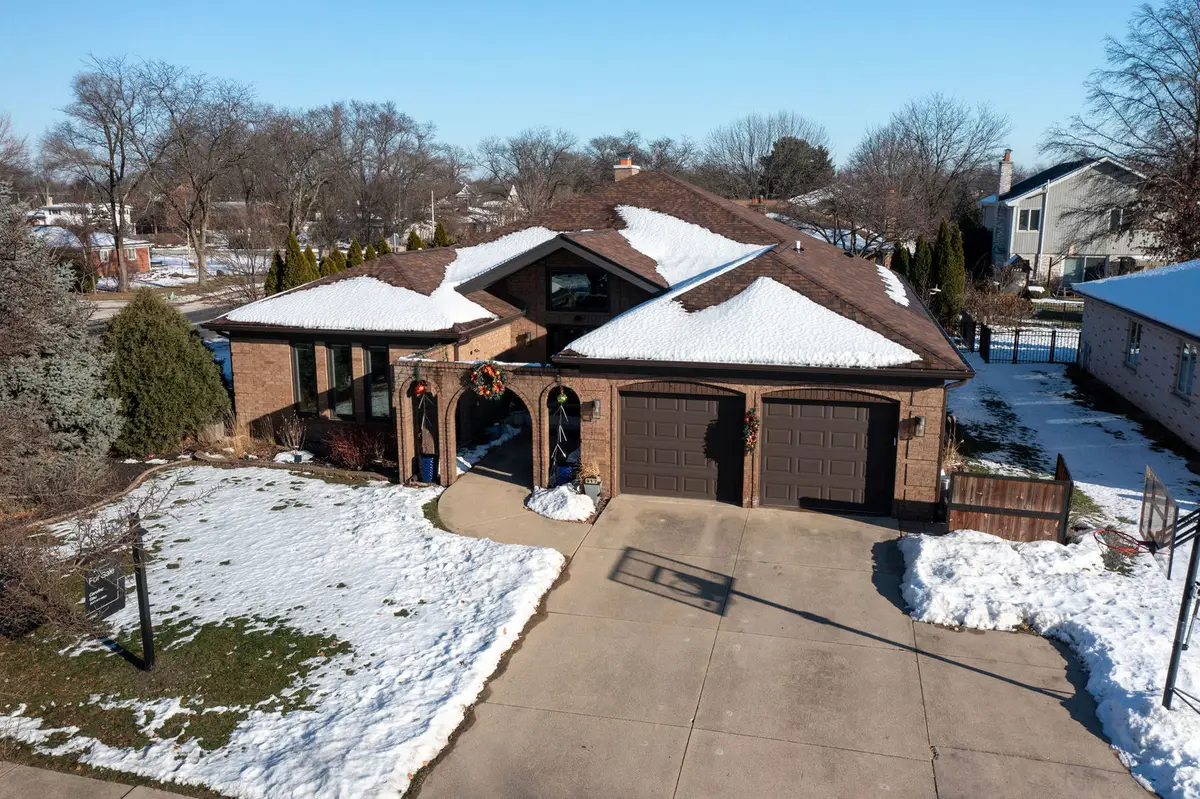 917 Tamer Lane, Glenview, IL 60025 - Image #1