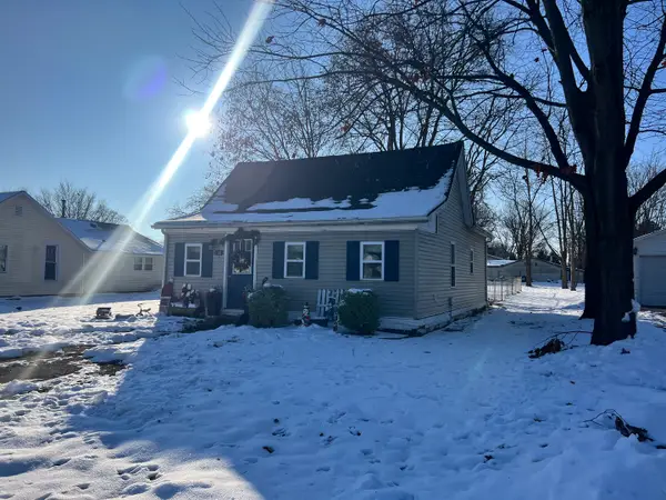 108 E Illinois Street, Mansfield, IL 61854