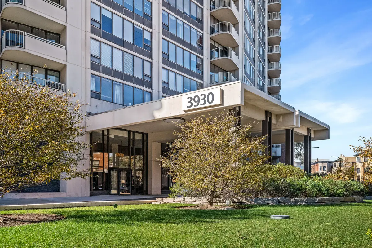 3930 N Pine Grove Avenue #1109, Chicago, IL 60613 - Image #1