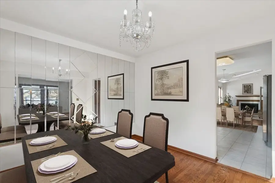 260 N Fiore Parkway, Vernon Hills, IL 60061 - Image #3