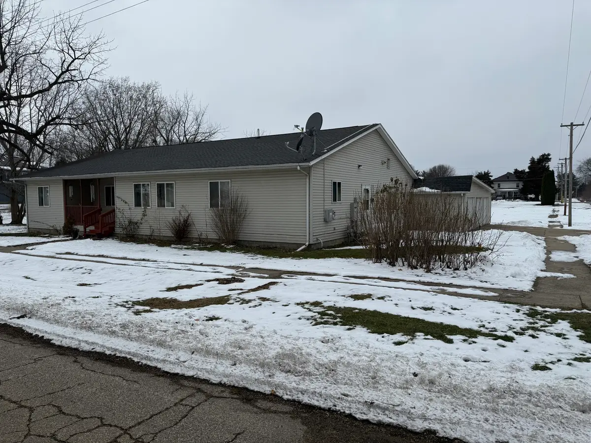 319 N Fourth Street, Neponset, IL 61345 - Image #1