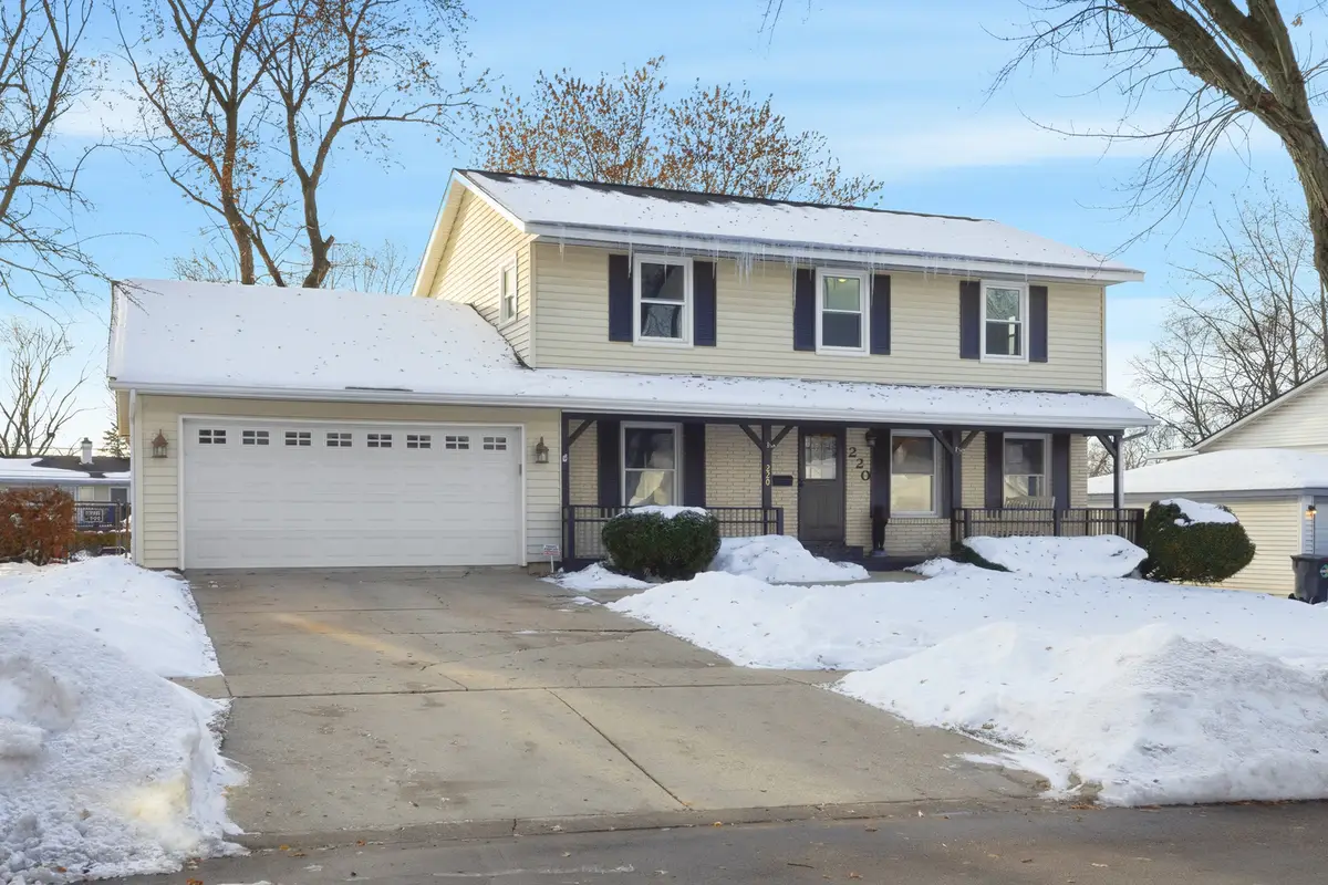 220 Dato Drive, Streamwood, IL 60107 - Image #1