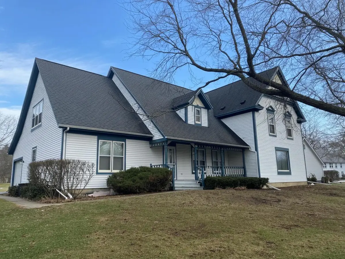 872 Victoria Drive, Woodstock, IL 60098 - Image #1