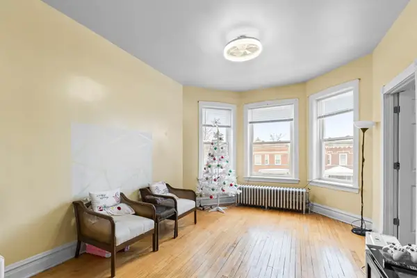 4920 W Iowa Street, Chicago, IL 60651