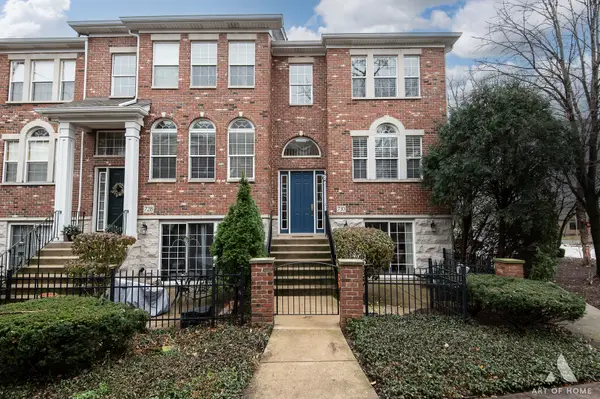 730 Prescott Court, Naperville, IL 60563