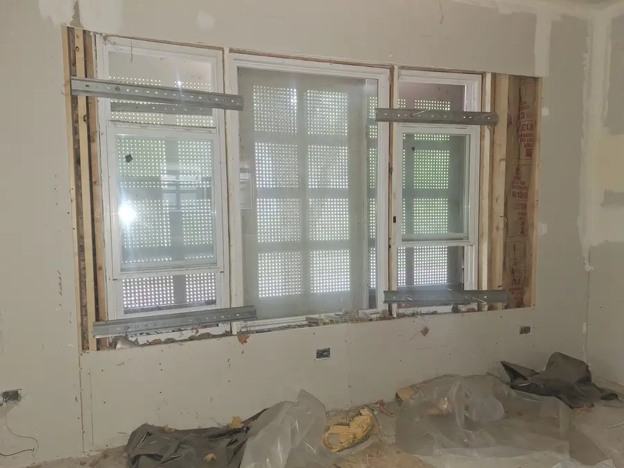 5757 S Carpenter Street, Chicago, IL 60621 - Image #2