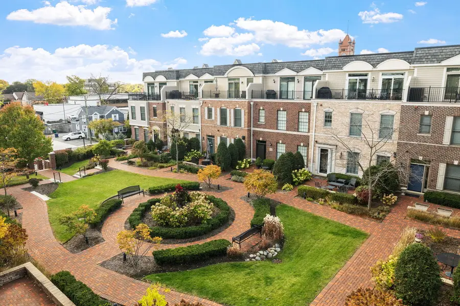 353 E Liberty Drive, Wheaton, IL 60187 - #2