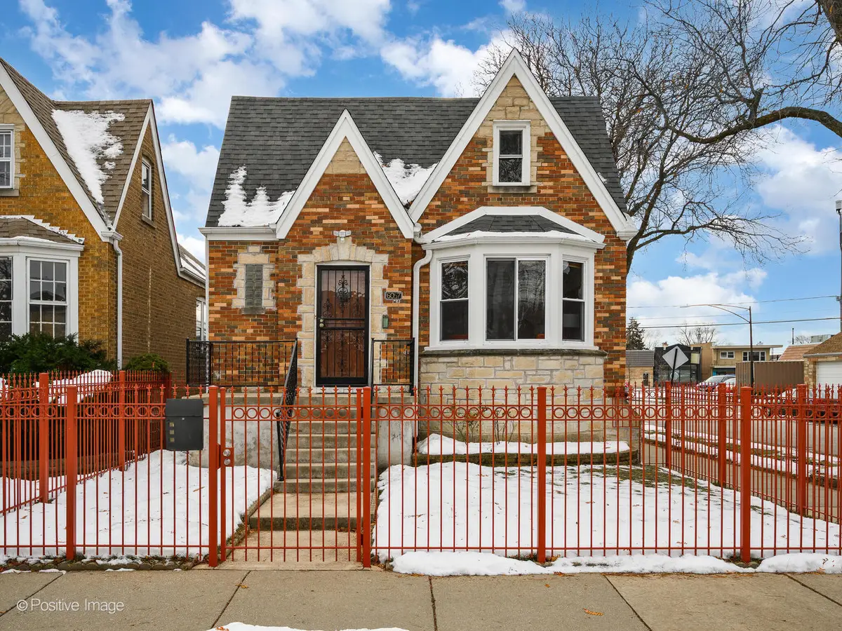 6057 W Melrose Street, Chicago, IL 60634 - Image #1