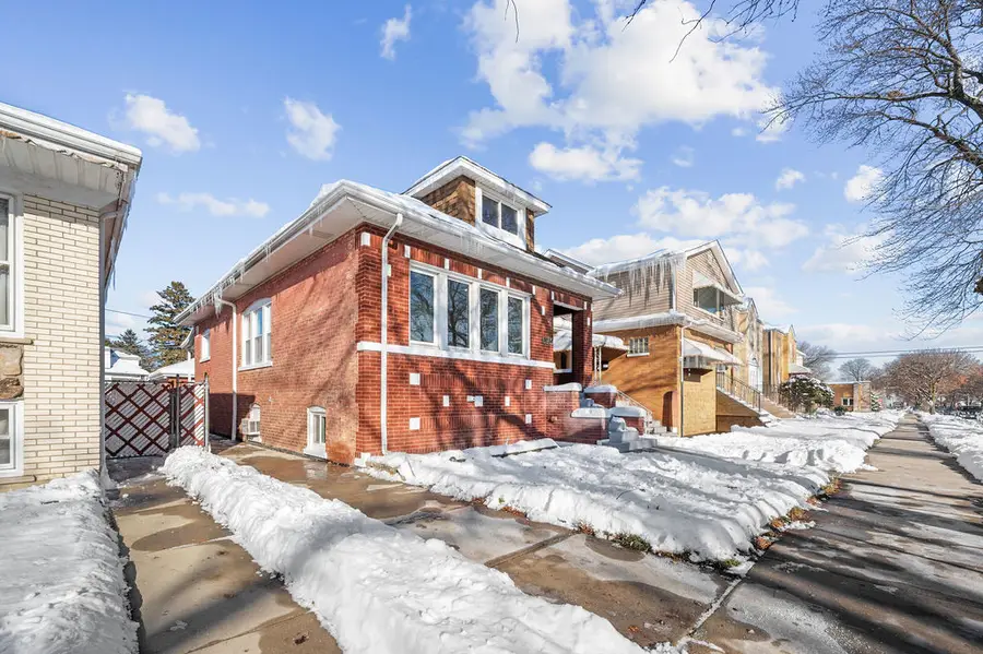 Address Withheld By Seller, Chicago, IL 60707 - Image #2