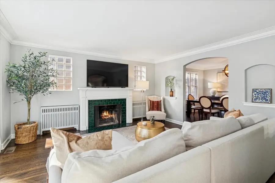 6770 N Keota Avenue, Chicago, IL 60646 - Image #2