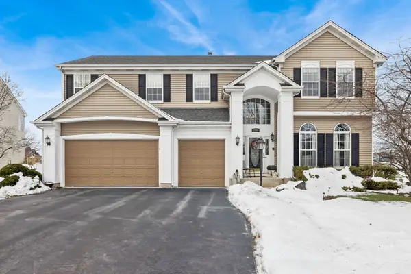 1950 Broadsmore Drive, Algonquin, IL 60102