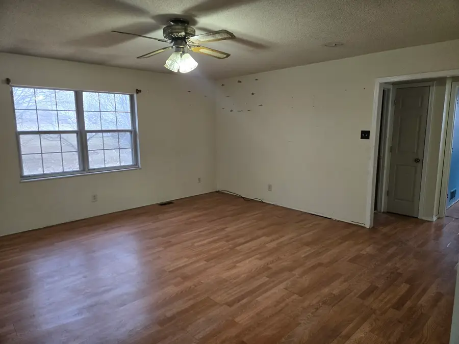 1420 Sioux Drive, Ottawa, IL 61350 - Image #2