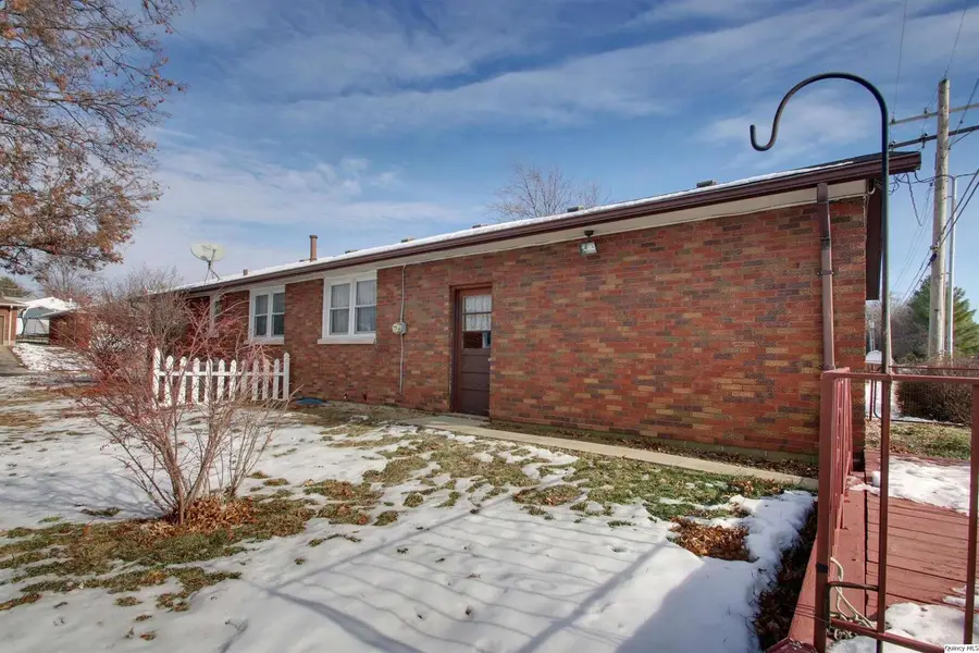523 Temple Street, Quincy, IL 62305 - Image #2