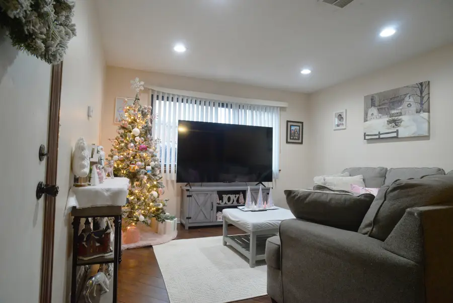 1434 Carol Court #1B, Palatine, IL 60074 - Image #3