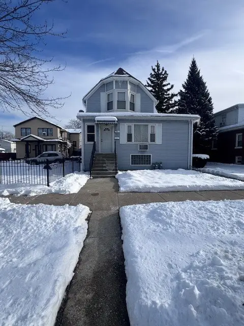 1207 N 16th Avenue, Melrose Park, IL 60160