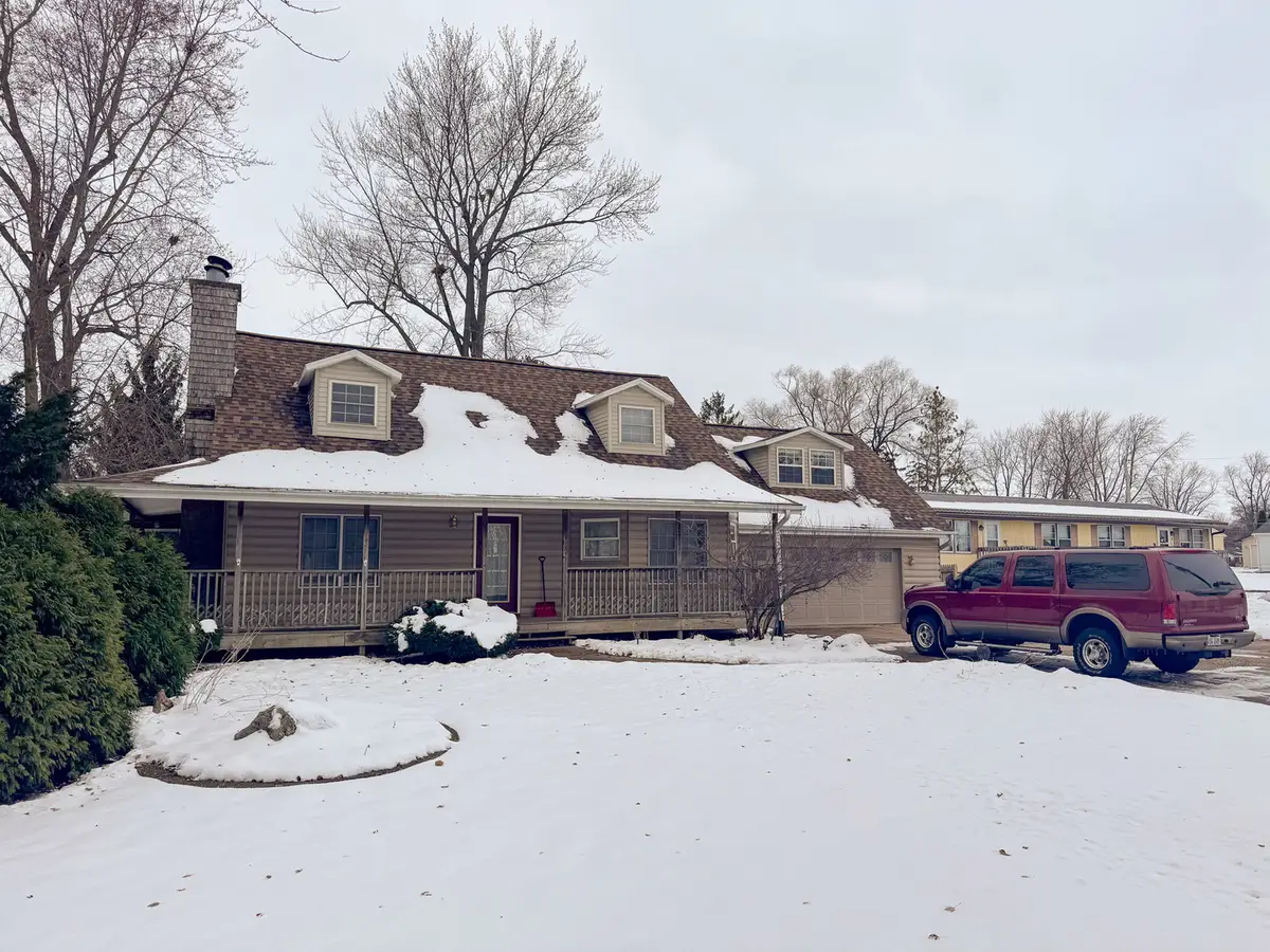 206 S Boyd Avenue, Amboy, IL 61310 - Image #1