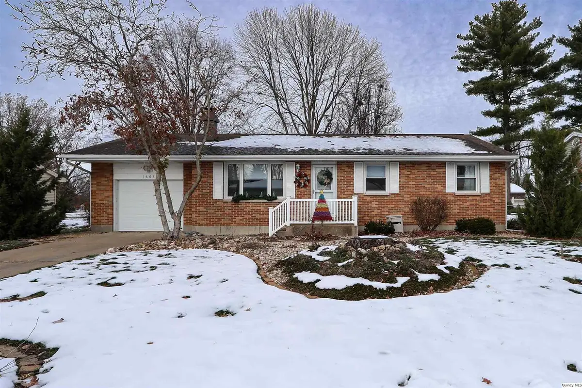 1603 Gary Grove, Quincy, IL 62305 - Image #1