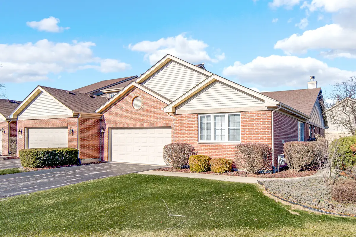12 Iliad Drive, Tinley Park, IL 60477 - Image #1