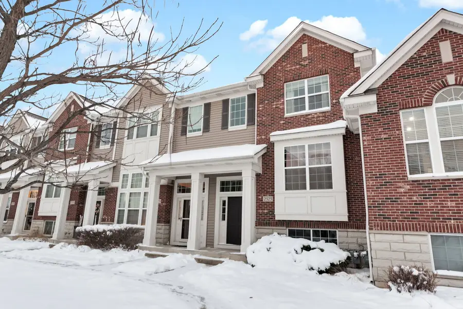 2525 Dunraven Avenue, Naperville, IL 60540 - Image #2